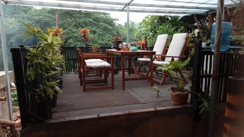 Coron Town Proper Apartment | Studio room with AC and kitchenette in the center
