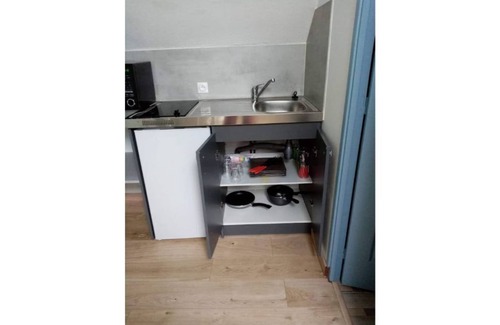 Le Creusot Apartment | Studio Tout Équipé, Wifi, Arrivée Autonome