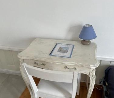 Barriere Saint Marc Apartment | Studio tout confort bien situé