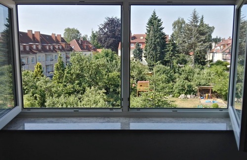 Hansaviertel Apartment | Studio under the roof