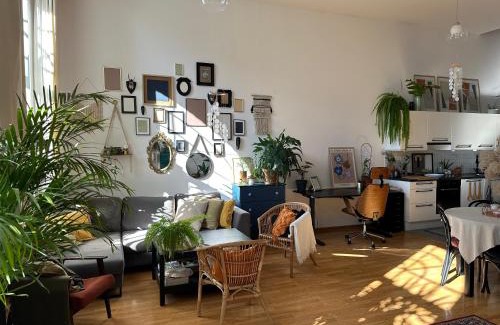 Lodz Apartment | Studio Włókno - słoneczny loft u Scheiblera