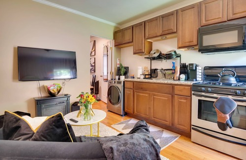 View Park-Windsor Hills Apartment | Studio w/Hot Tub Access, 4 Mi to SoFi Stadium