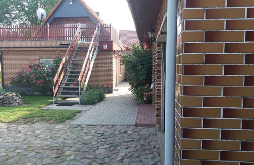 Usedom Apartment | Studio with barbecue in the garden