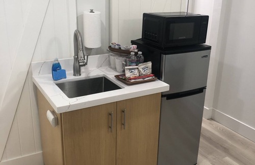Moss Beach Apartment | Studio with Private Entrance/Patio/Hot Tub