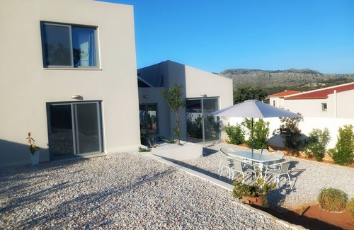 Armenoi Villa | Stunning 2 bedroom villa in Kastellos, Rethymno