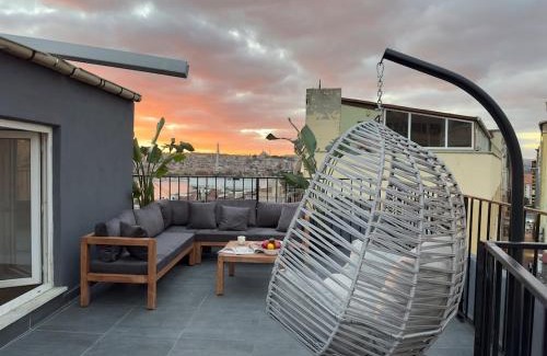 Galata Apartment | Stunning 2BR 3AC Near Metro - YM 3