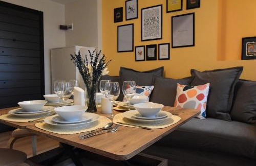 Galata Apartment | Stunning 2BR 3AC Near Metro - YM 3