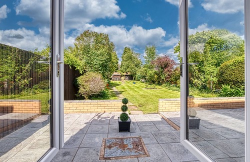 Shirley House | Stunning 5 Bed House, Solihull, NEC, Airport