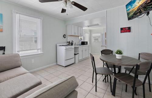 Wildwood Apartment | Stunning 8 beds 4 baths Minute 2 Beach boardwalk
