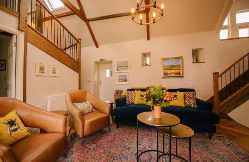 Kilmarnock House | Stunning Barn Conversion