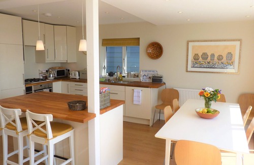 Pevensey Cottage | Stunning beach cottage for the perfect British family holiday with 3 bedrooms