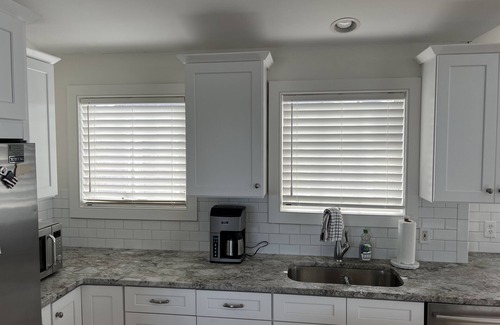 Jerusalem House | Stunning Beach House just steps away from East Matunuck Beach!