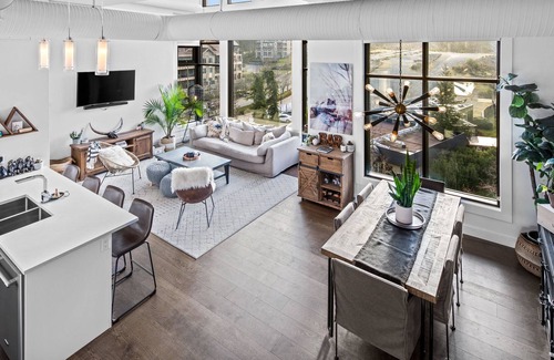 Bear Mountain Resort Apartment | Stunning Bear Mountain Penthouse