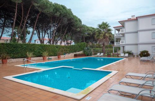 Praia del Rei House | Stunning Caravelas Apartment