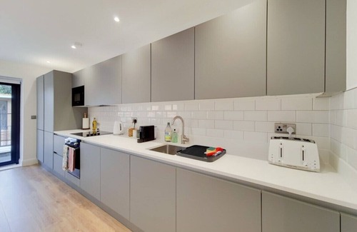Ealing Common Apartment | Stunning Ealing Common Apartment