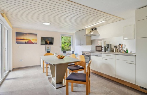 Bungalowdorf an der Talsperre House | Stunning home in Zeulenroda-Triebes