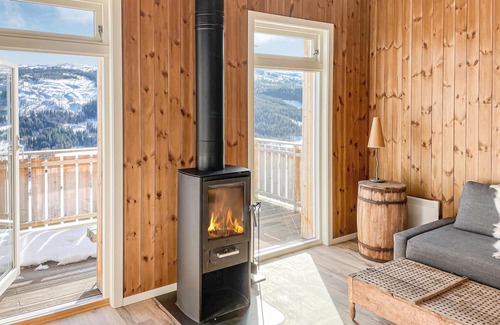 Holtalen House | Stunning home in ålen