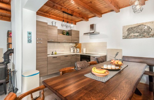 Brod Moravice House | Stunning home in Brod na Kupi with WiFi