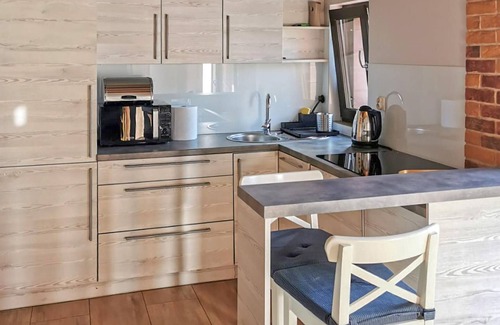 Cieciorka House | Stunning home in Cieciorka