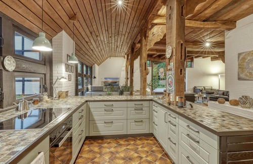 Huede House | Stunning home in Hüde