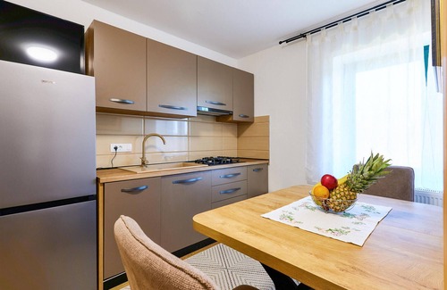 Ivanska House | Stunning home in Ivanska