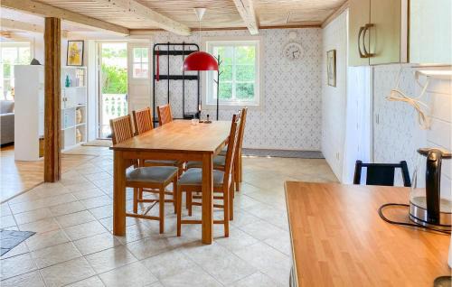 Kalmar House | Stunning Home In Kalmar With Kitchen