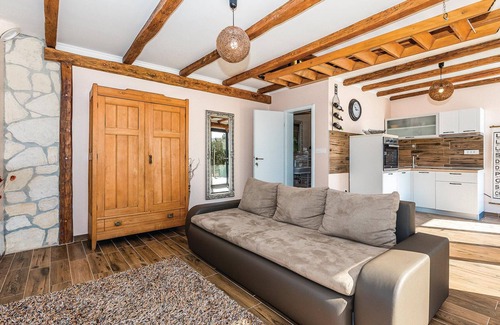 Kijevo House | Stunning home in Kijevo