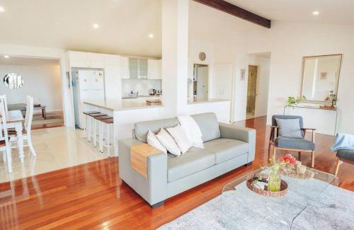 Mount Mellum House | Stunning Home in Mt Mellum with Panoramic Coastal Views