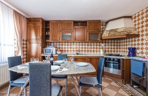 Karlovac House | Stunning home in Ozalj with WiFi