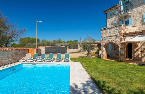 Susnjici House | Stunning home in Porec