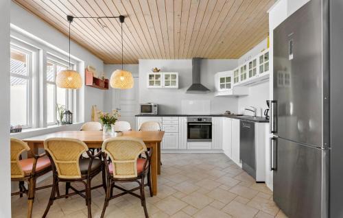 Ranum House | Stunning Home In Ranum With Wifi