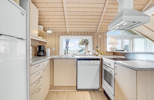 Vinderup House | Stunning home in Vinderup with sauna