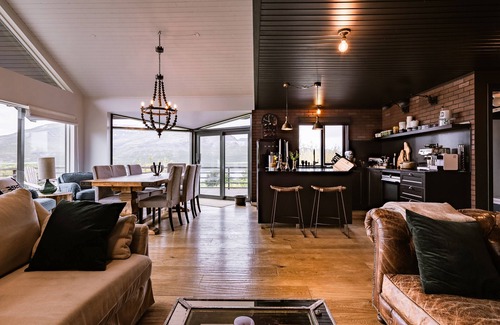 Skorradalshreppur Villa | Stunning luxury Cabin by the lake Skorradalsvatn in West Iceland.