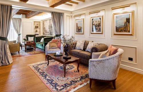 Castel San Pietro Terme Villa | Stunning luxury villa with pool