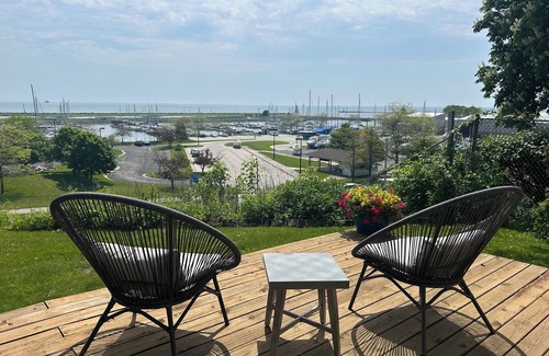 Manitowoc Apartment | Stunning marina & Lake Michigan views, walking distance to downtown!