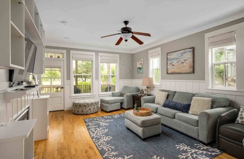 Lincoln City House | Stunning Olivia Beach Cottage, Across From Park, Hot Tub, Pet Friendly, BBQ, Two Blocks to Beach