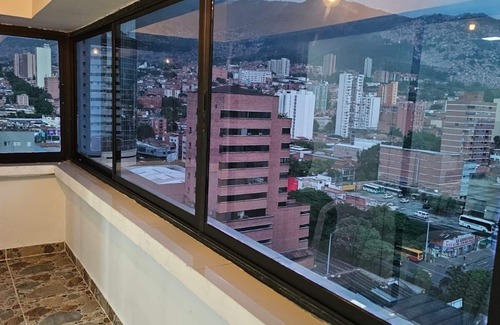 Villa Nueva House | Stunning penthouse for long-term rental only