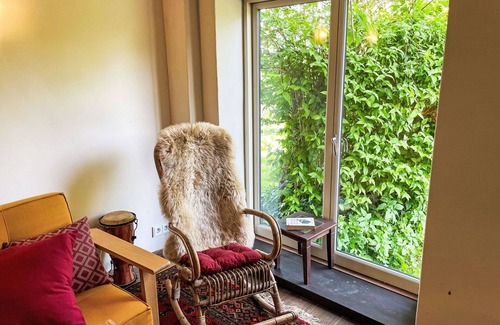 Karin House | Stunning private villa for 10 guests with WIFI, TV, terrace and parking