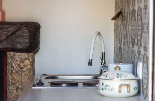 Skradin House | Stunning private villa for 4 guests with A/C, WIFI, TV, terrace, pets allowed and parking