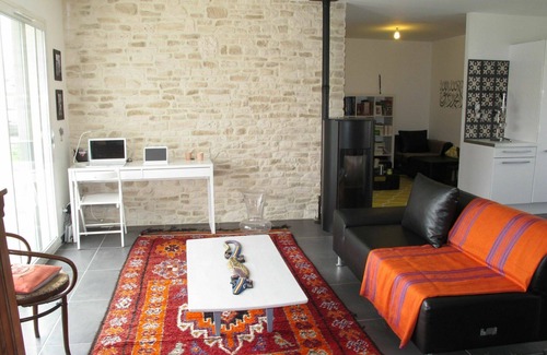 Carcans House | Stunning private villa for 6 people with WIFI, TV, terrace, pets allowed and parking
