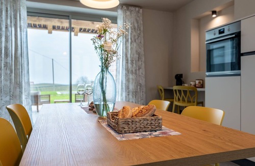 Novello House | Stunning private villa with WIFI, A/C, private pool, terrace, panoramic view and parking