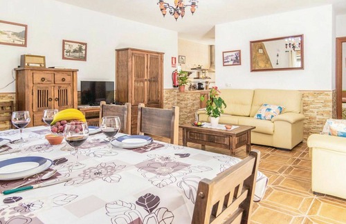 Cabra Villa | Stunning private villa with A/C, hot tub, WIFI, private pool, TV, terrace, pets allowed and park.