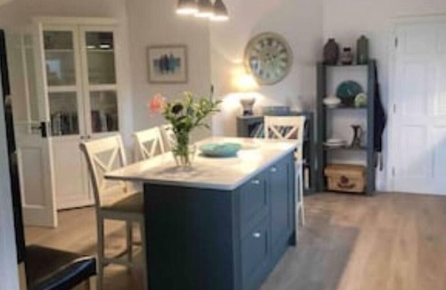 Killadoon House | Stunning Property, Close to Beach, Overlooking Ocean on the Wild Atlantic Way
