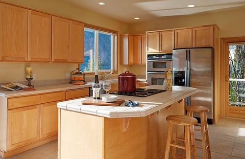 Helios Hills House | Stunning View/Waterfront Home on Lake Chelan, STR Permit 000366