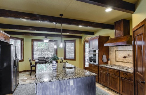 Hunt House | Stunning Views and Awesome Guadalupe River Access! Sleeps 10!