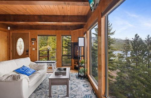 Crystal Bay House | Stunning Views at Stargazer - Lakefront Studio