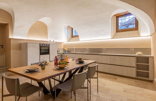 Barclaino Villa | Stunning villa for 6 people with WIFI, TV, terrace and parking