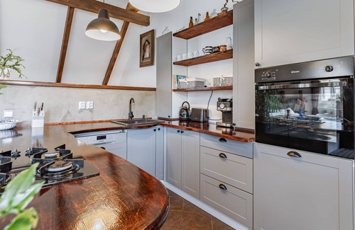 Revnice House | Stunning villa for 4 guests with WIFI, private pool, TV, patio and parking