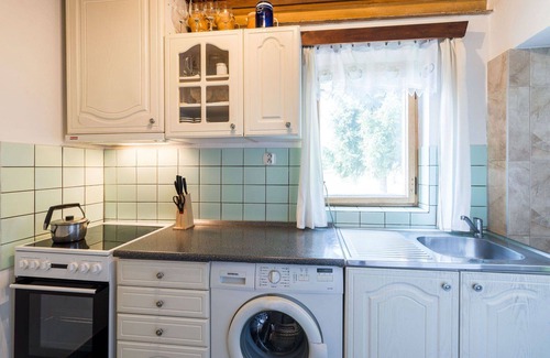 Vitkovice House | Stunning villa for 6 people with WIFI, TV, terrace, pets allowed, panoramic view and parking