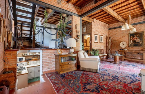 Massa e Cozzile Villa | Stunning villa with WIFI, A/C, private pool, TV, patio, pets allowed, panoramic view and parking
